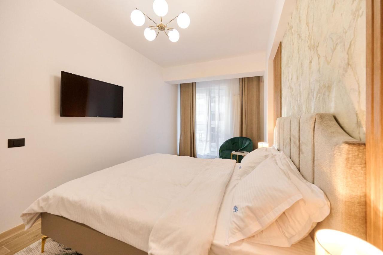 Mg Brothers Apartment In Infinity Beach Resort Mamaia Exterior foto